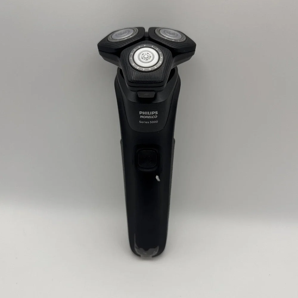 Philips Norelco Series 5000 Electric Shaver ONLY Rechargeable Wet & Dry S5588